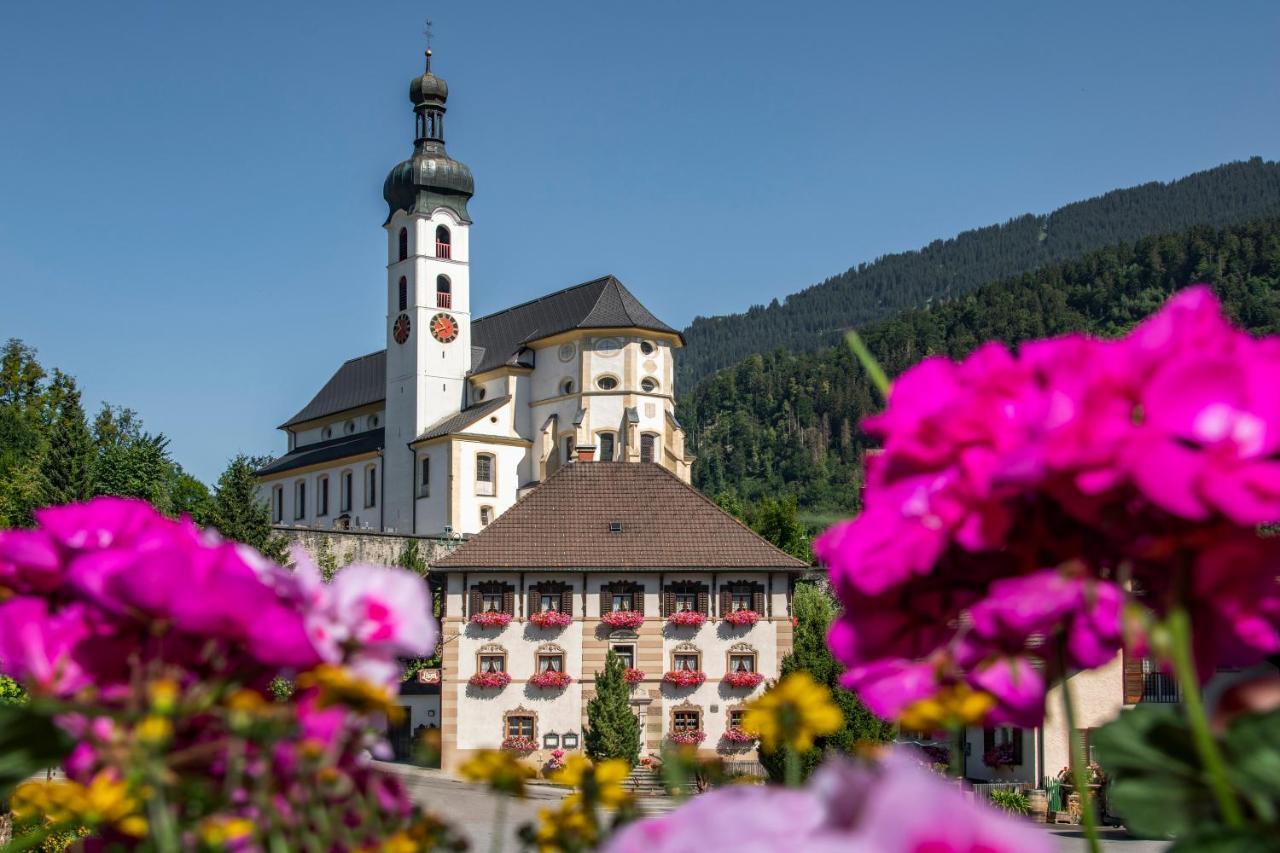 Gasthof Loewen Schruns Exteriör bild