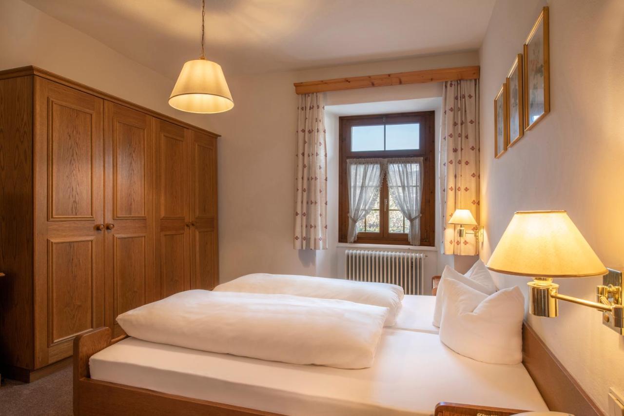 Gasthof Loewen Schruns Exteriör bild