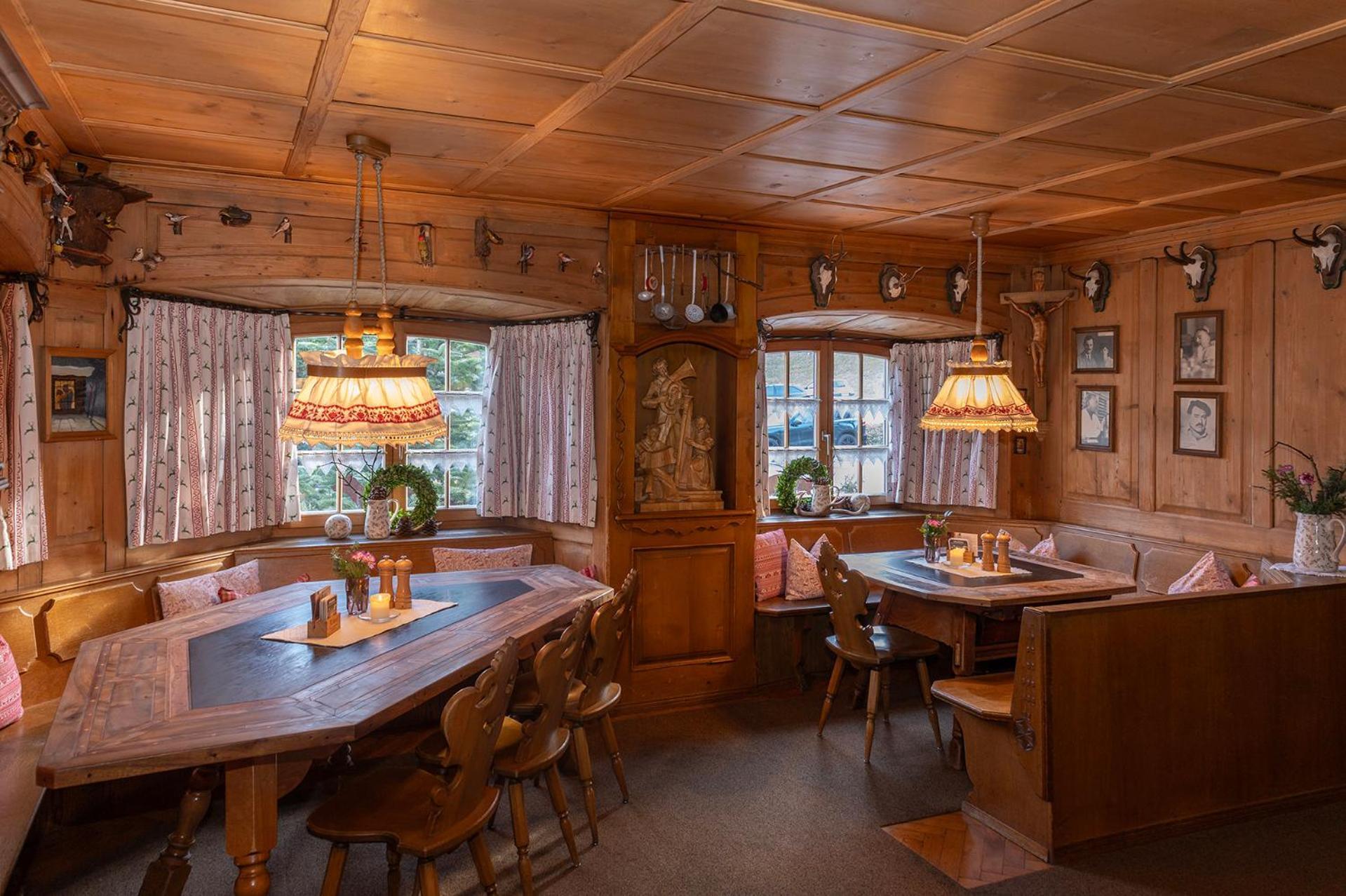 Gasthof Loewen Schruns Exteriör bild